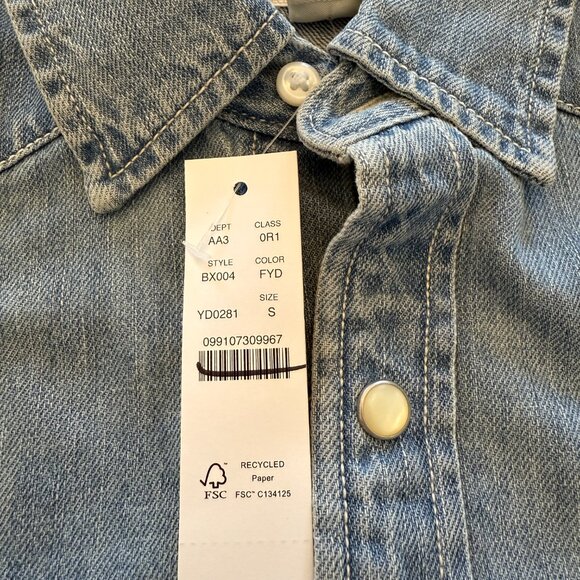 J. Crew Midweight denim western shirt Size Small - Picture 5 of 10